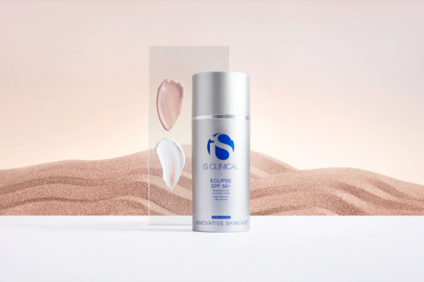 iS Clinical Eclipse SPF 50+ PerfectTint